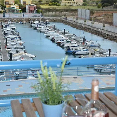 Stunning With Marina Views Appartement *